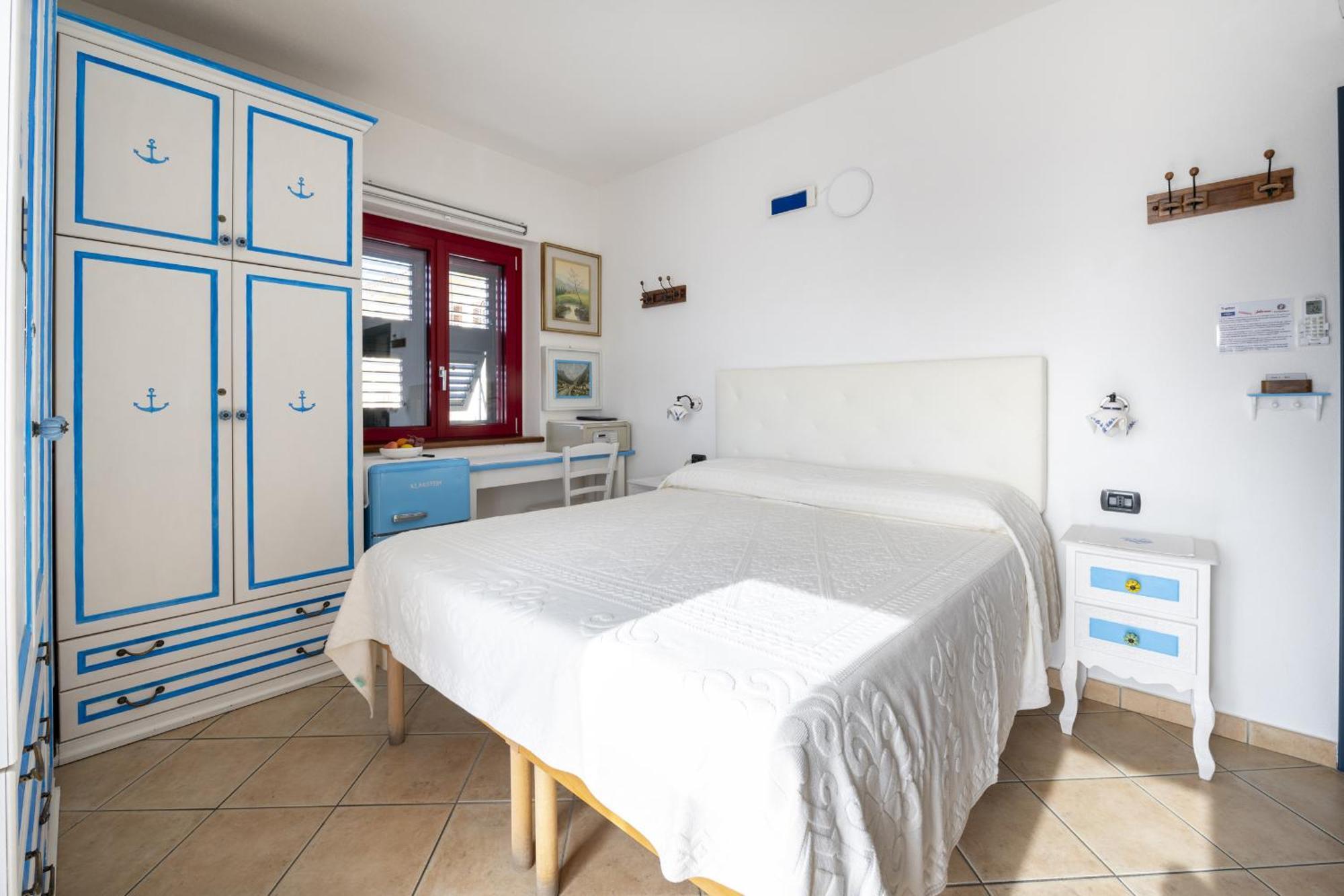 Bed and Breakfast L'Orso E Il Mare (Adults Only) Palau Exterior foto